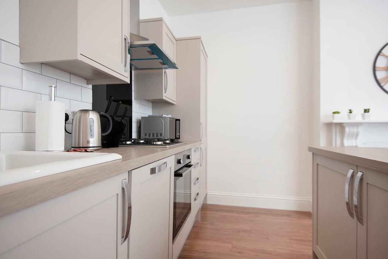 Flat A - Spacious Ground Floor, 1 Bedroom Apartment In Central Southsea, Portsmouth Esterno foto